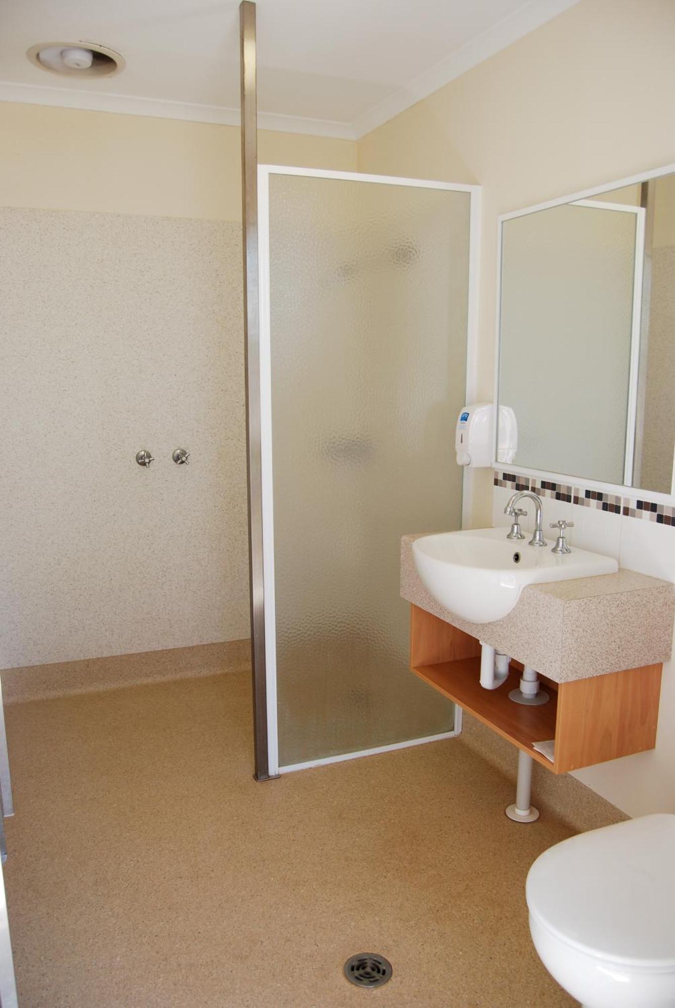 Coral Coast Tourist Park Hotel Carnarvon Buitenkant foto