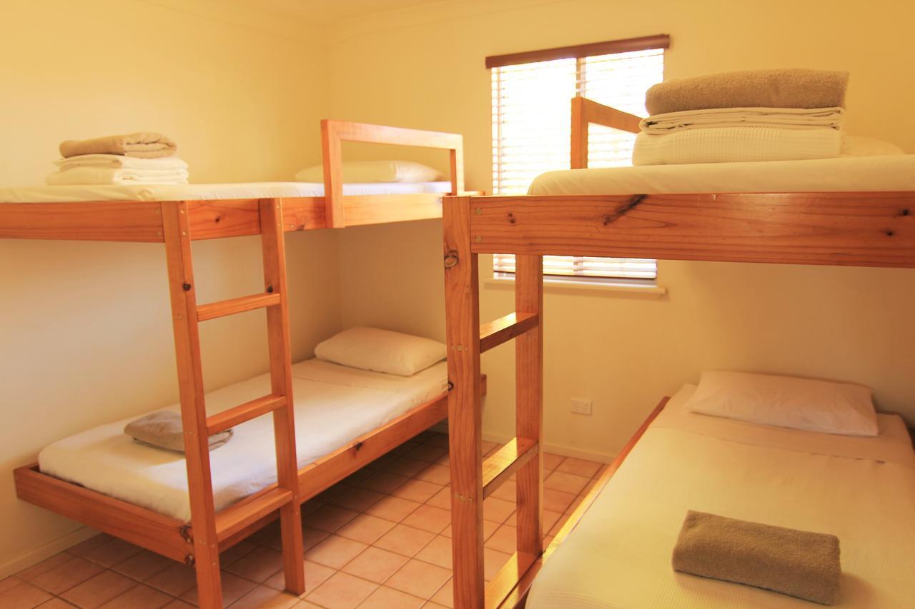 Coral Coast Tourist Park Hotel Carnarvon Buitenkant foto
